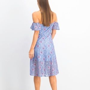 Avec Les Filles A-Line Floral Lace dress